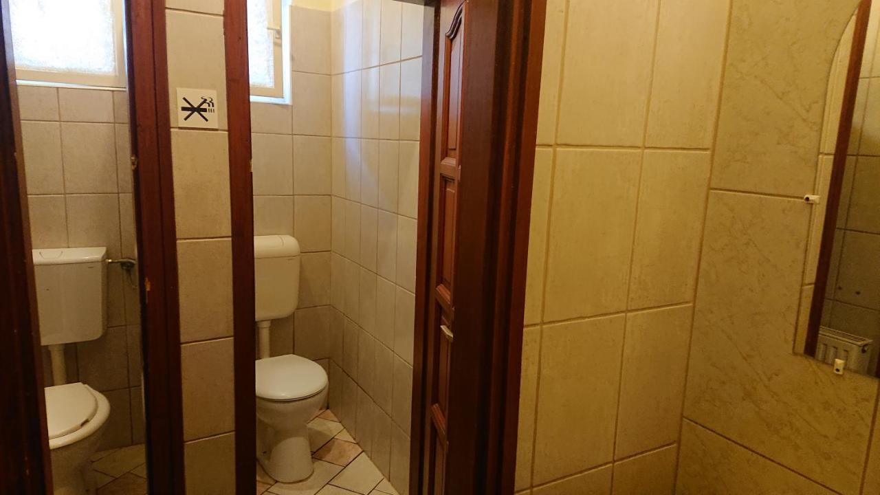 pillangó munkásszálló Budapeste Exterior foto